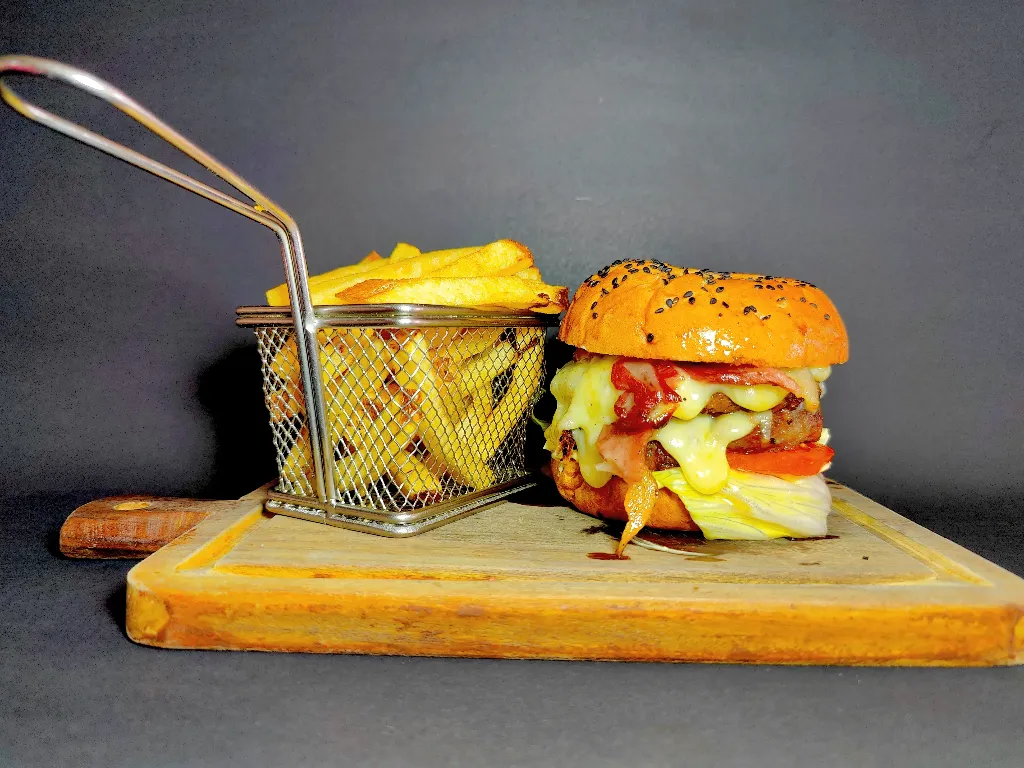 Hamburguesa Silvestre doble a la parrilla