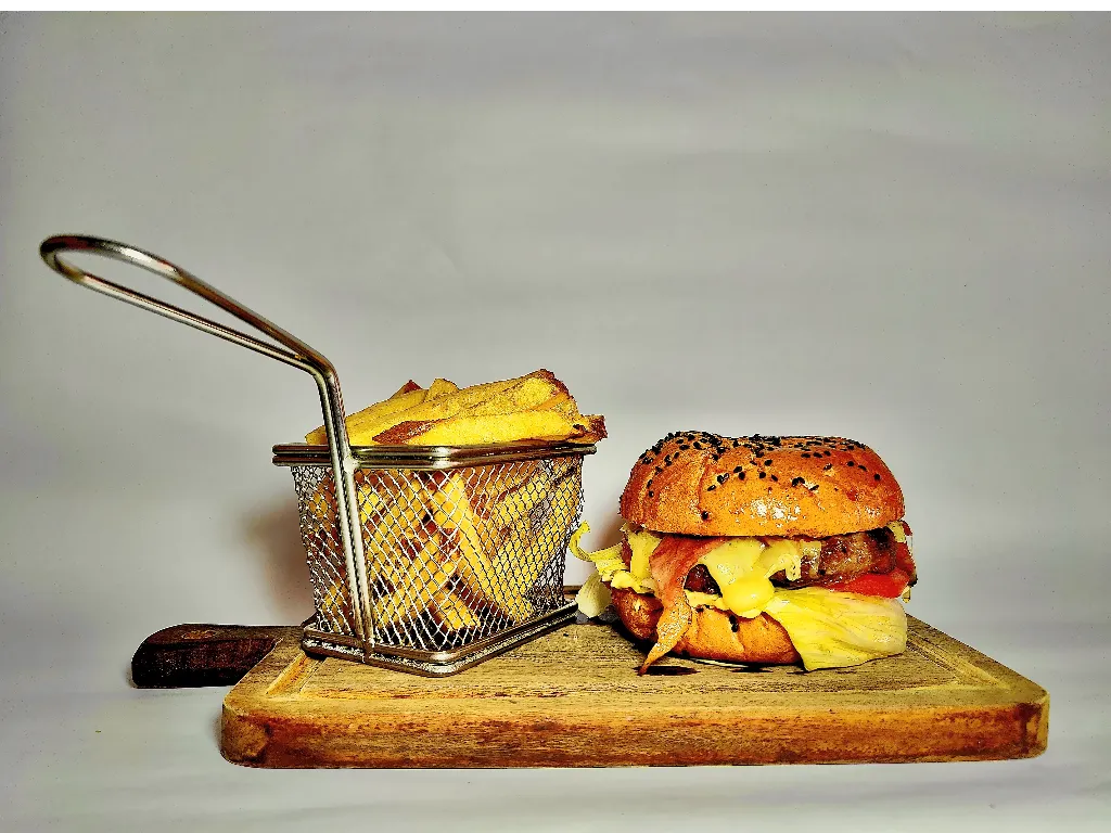 Hamburguesa simple a la parrilla