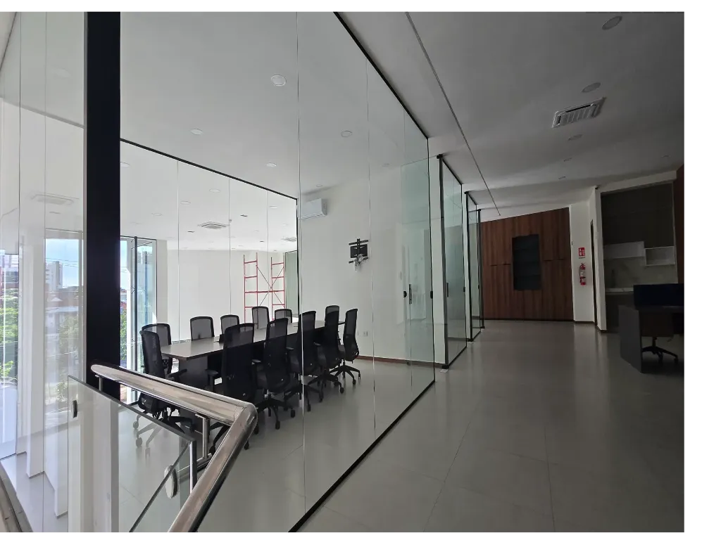 Mamparas de oficina de vidrio templado