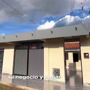 Casa comercial en en av cumavi y liberadores 